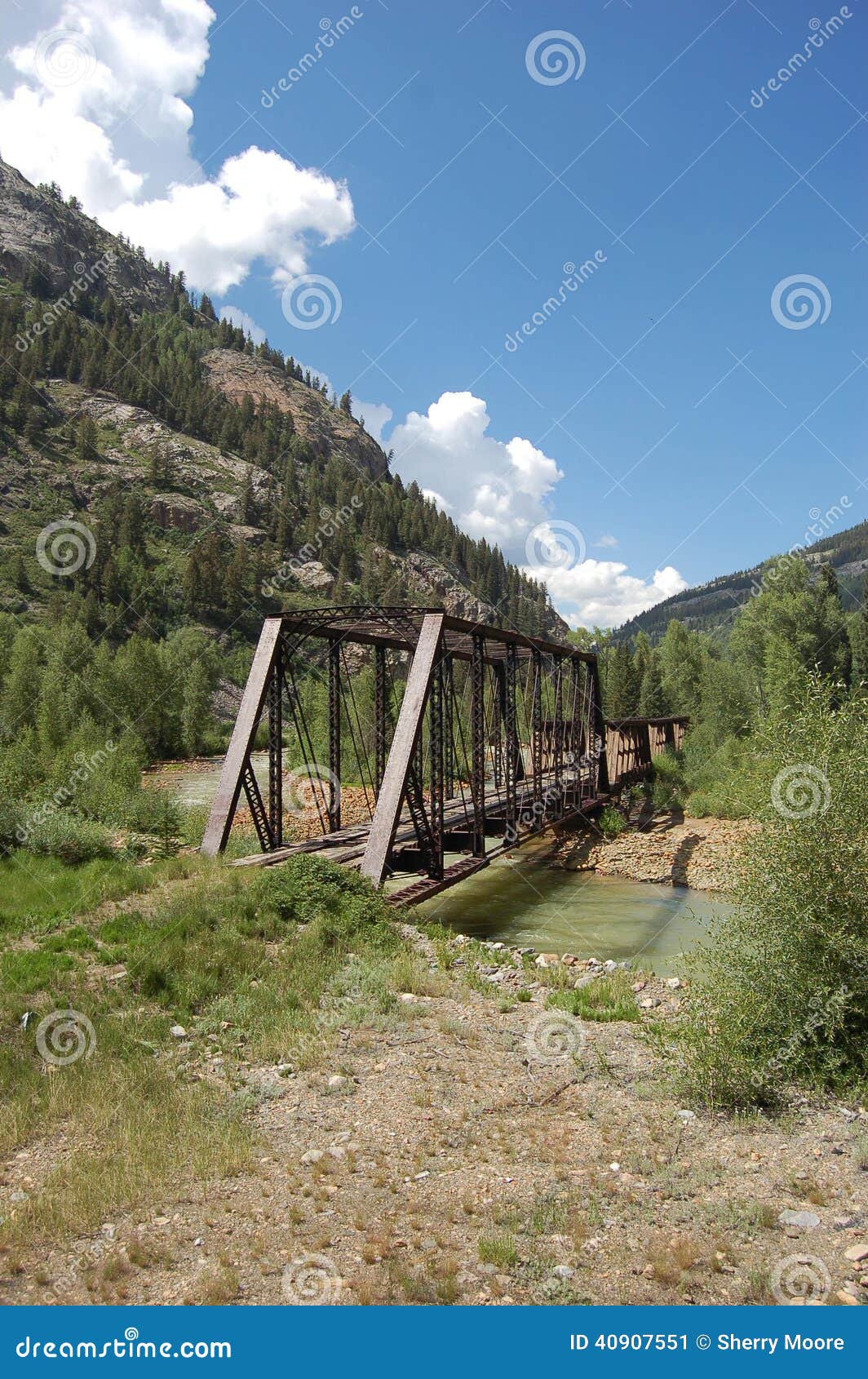 Old bridge over creek stock image. Image of afternoon 40907551