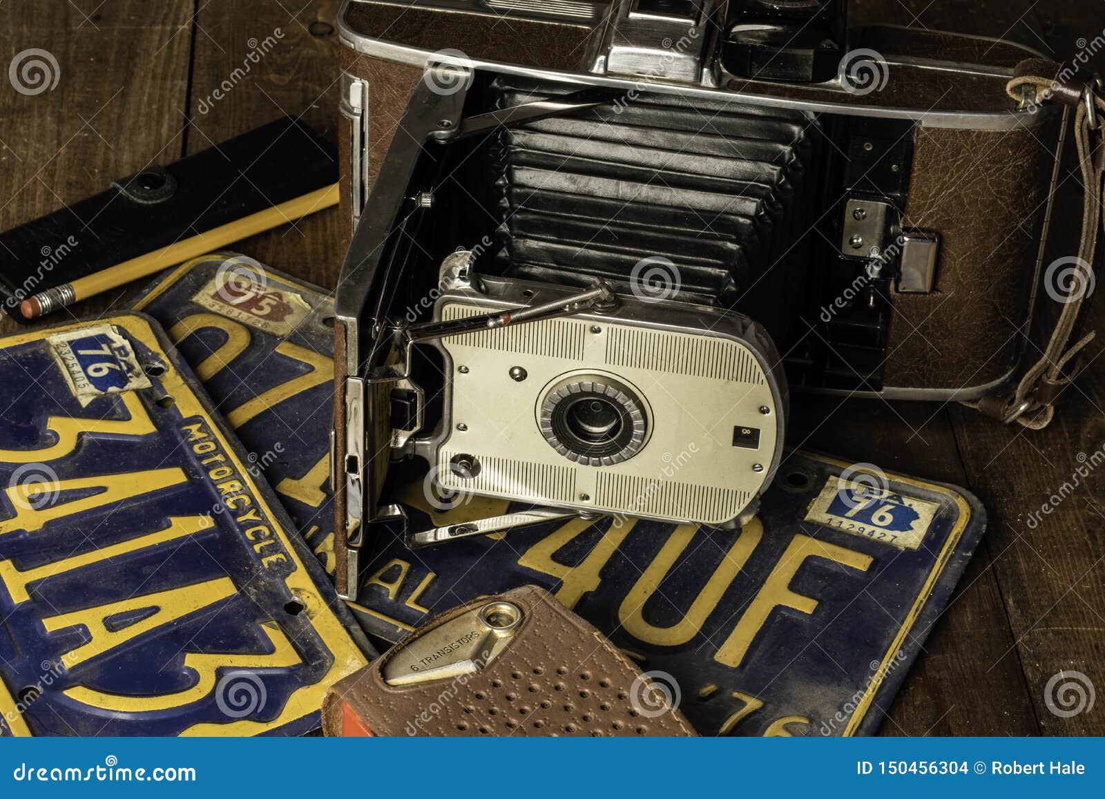 picture of old transistor radio picture of old transistor radio