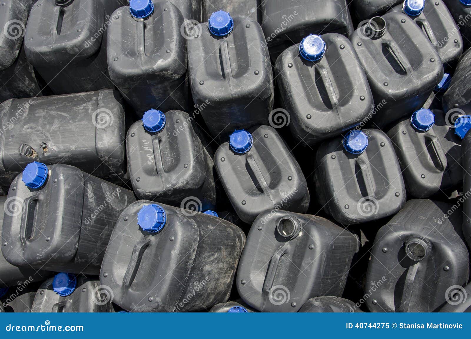 921 Plastic Canisters Stock Photos - Free & Royalty-Free Stock Photos from  Dreamstime
