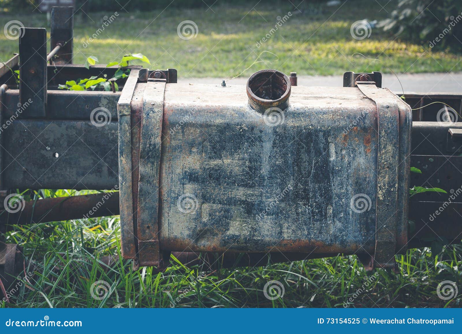 Old car gas tank stock image. Image of direction, tanker 73154525