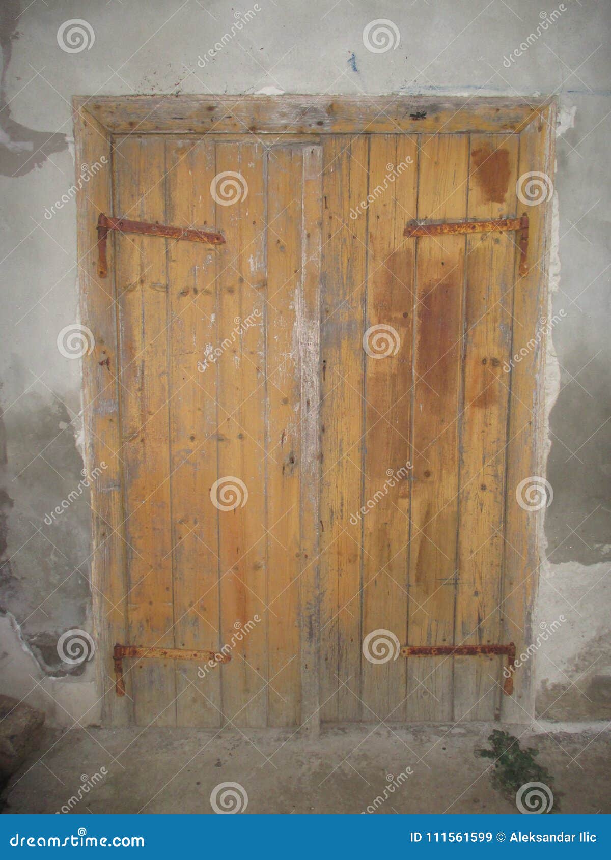 An old cellar door stock image. Image of ground, arhitecture 111561599