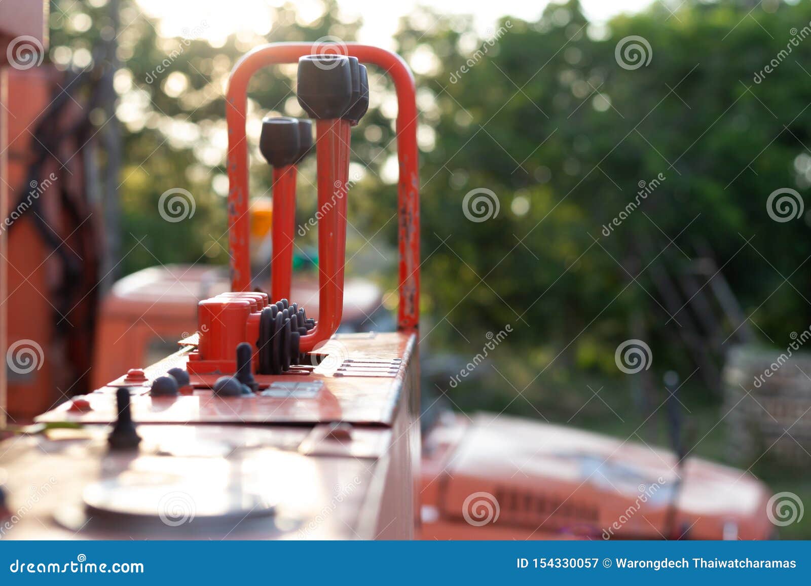 Old Crane Truck Hydraulic Control,hydraulic for Controlling the