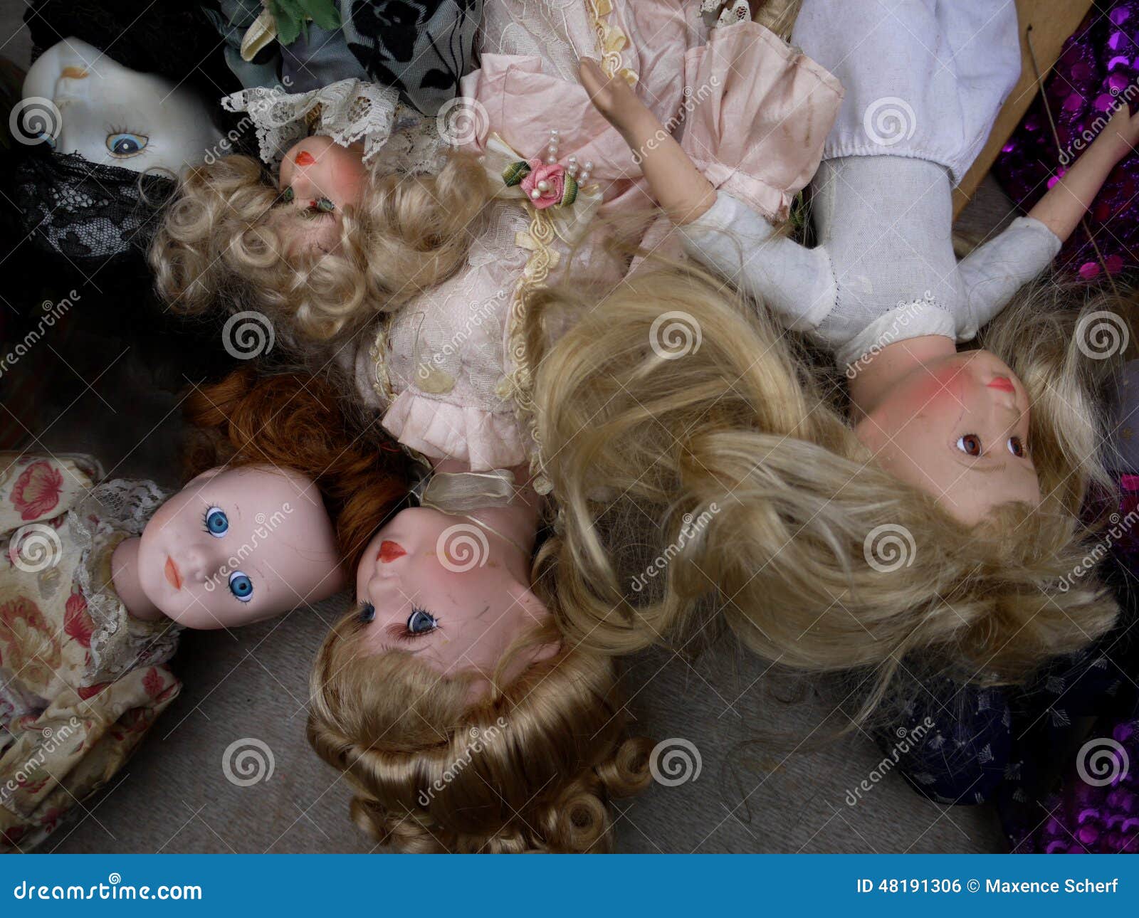 where can i sell old dolls