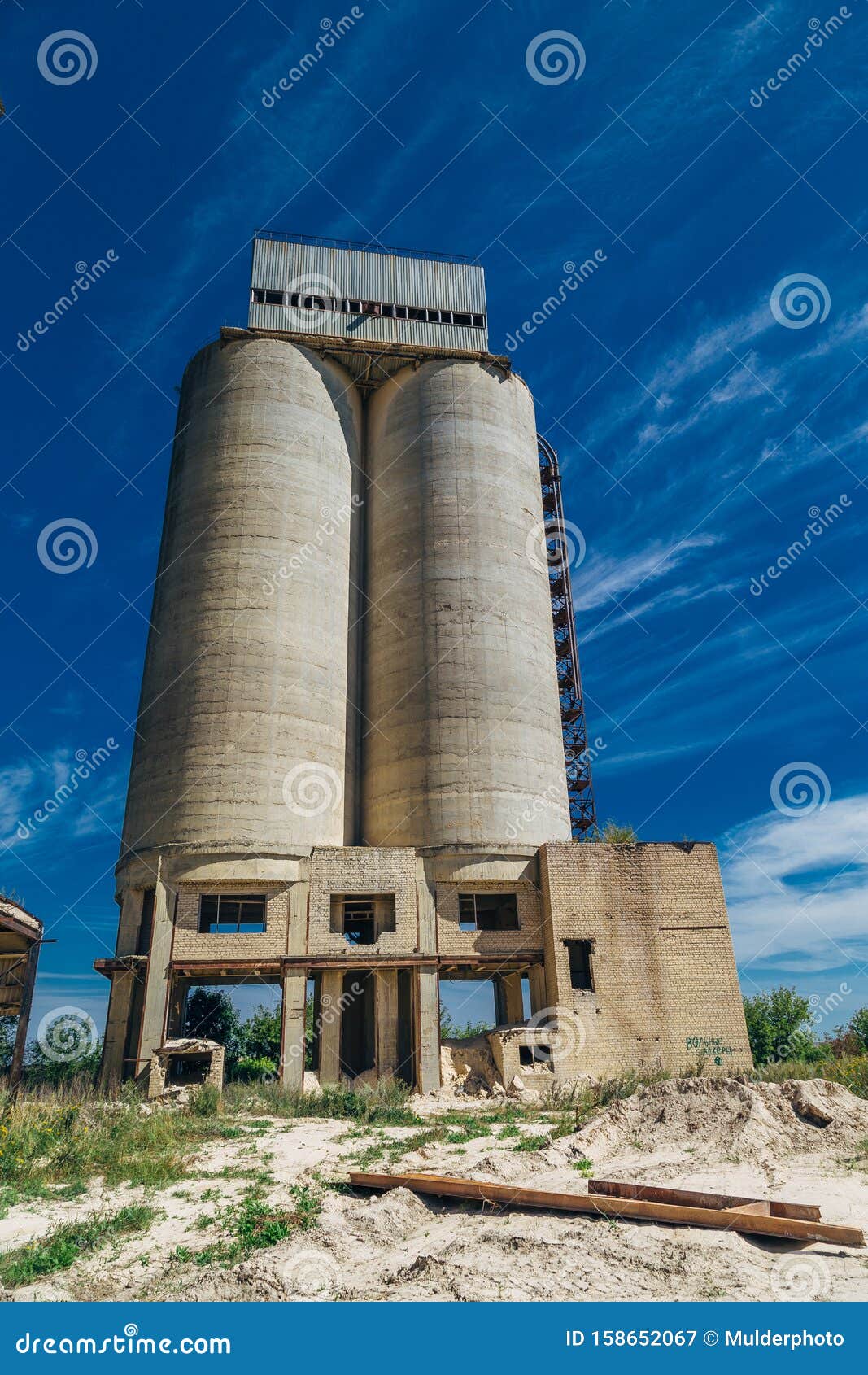 Old Elevator Of An Abandoned Lime Plant Stock Image Image Of