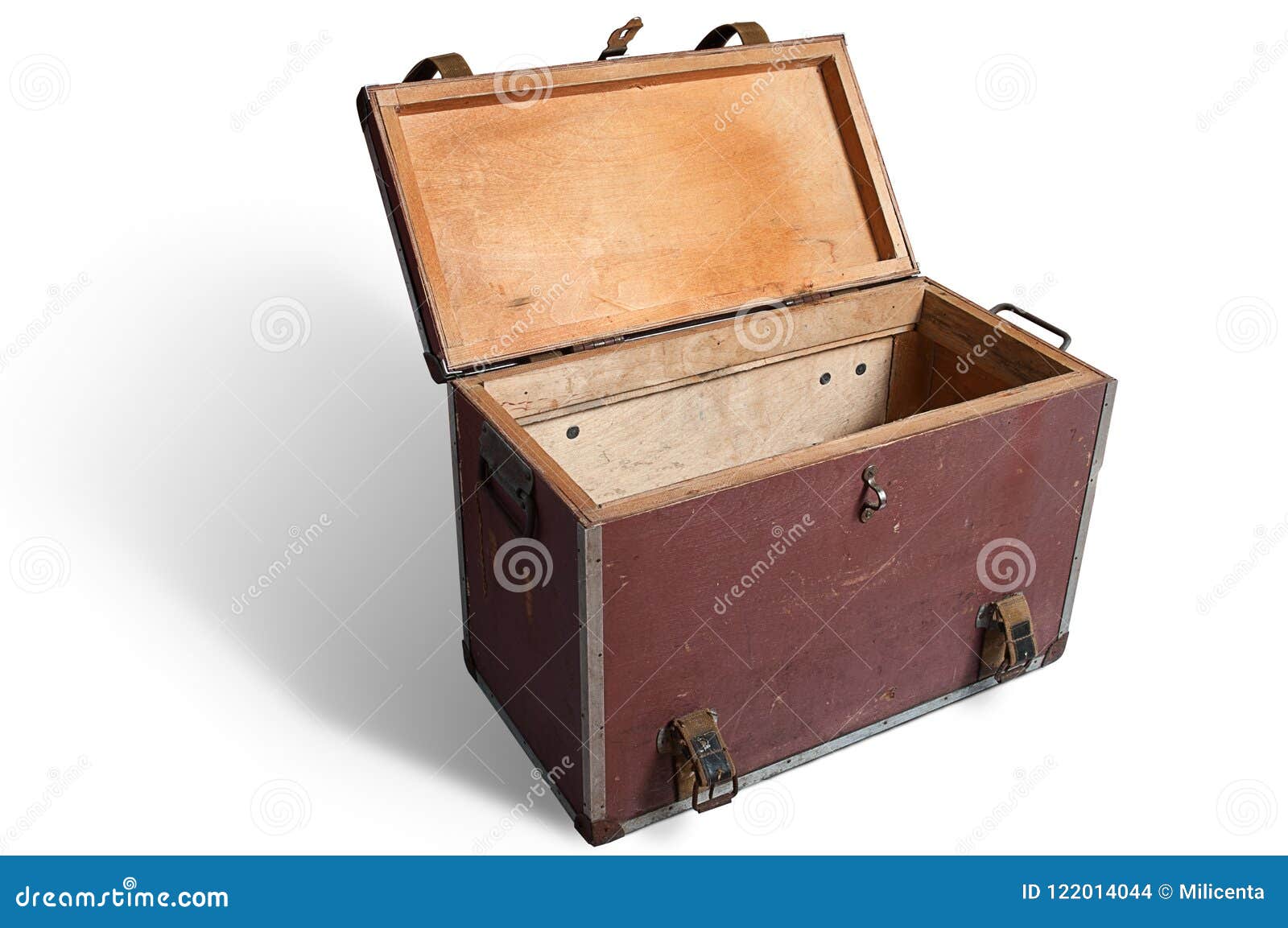 Download Old Empty Traveling Box With Open Lid On White Background ...