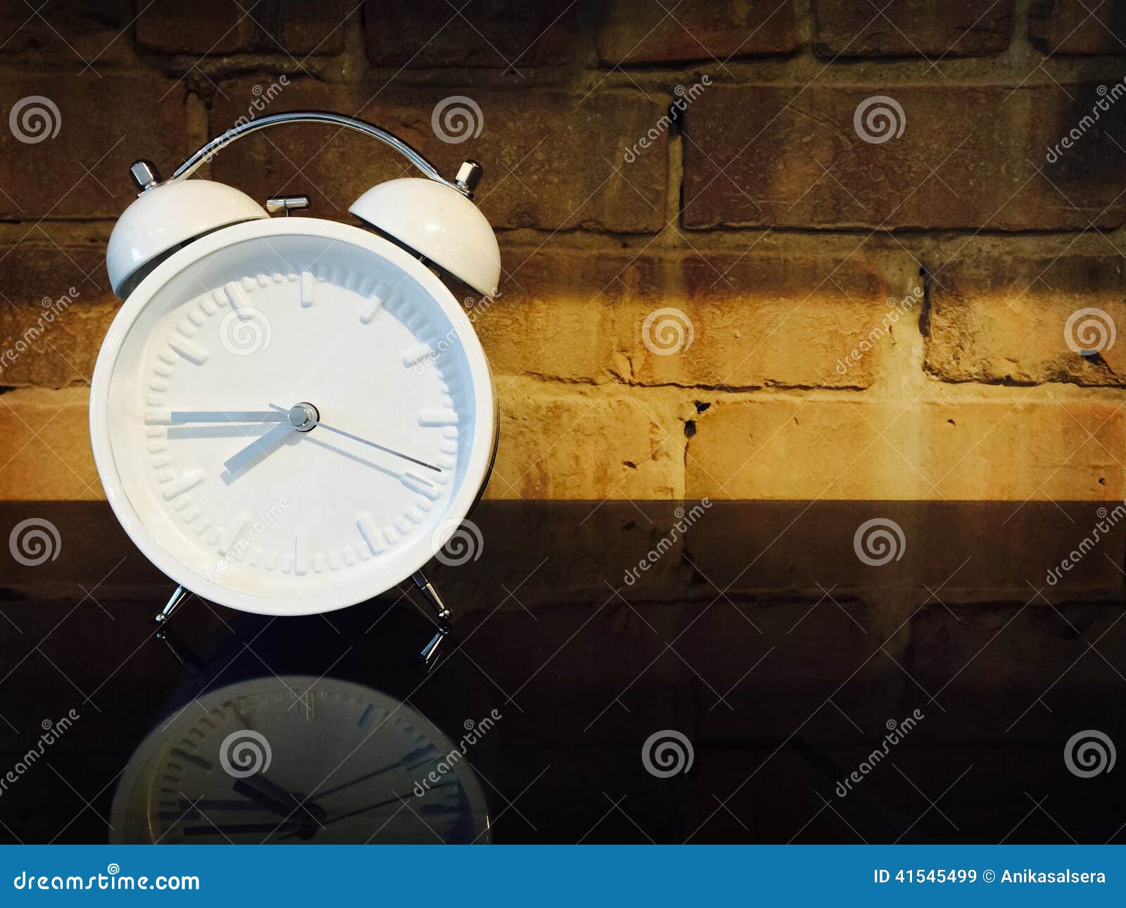 Oldfashioned alarm clock stock image. Image of nobody 41545499