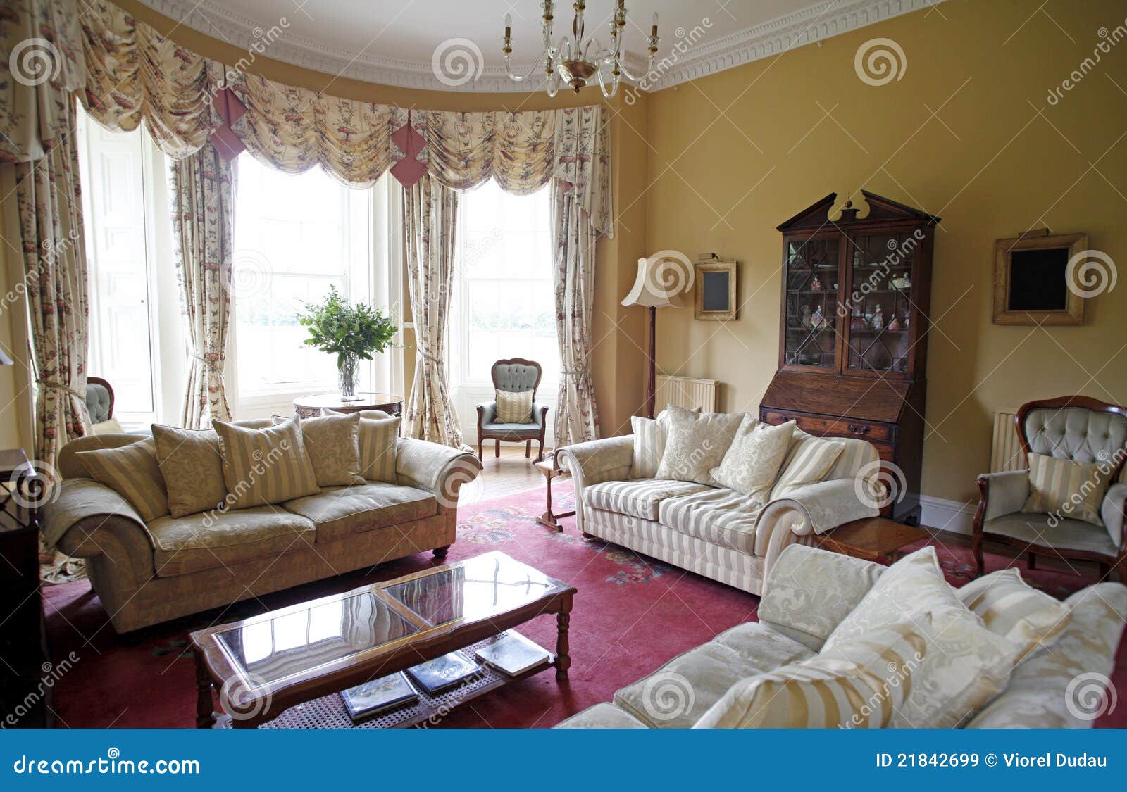 Old Fashioned Living Room Royalty Free Stock Images Image 21842699