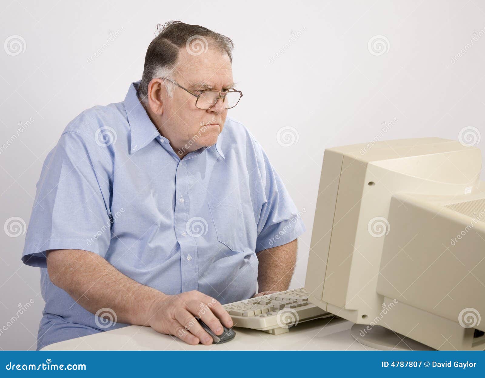 old-guy-computer-4787807.jpg