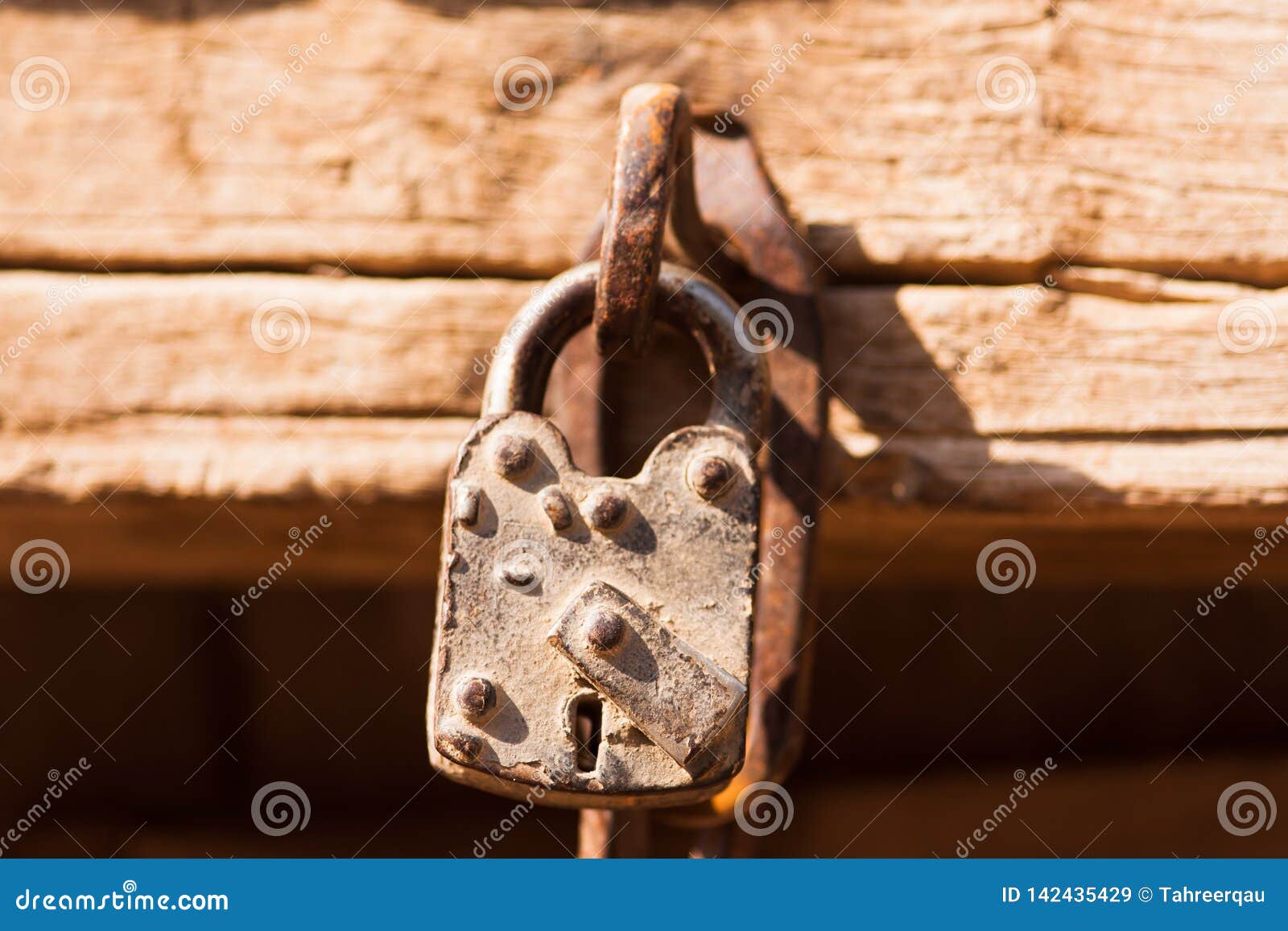An old house lock stock image. Image of locler, lock 142435429