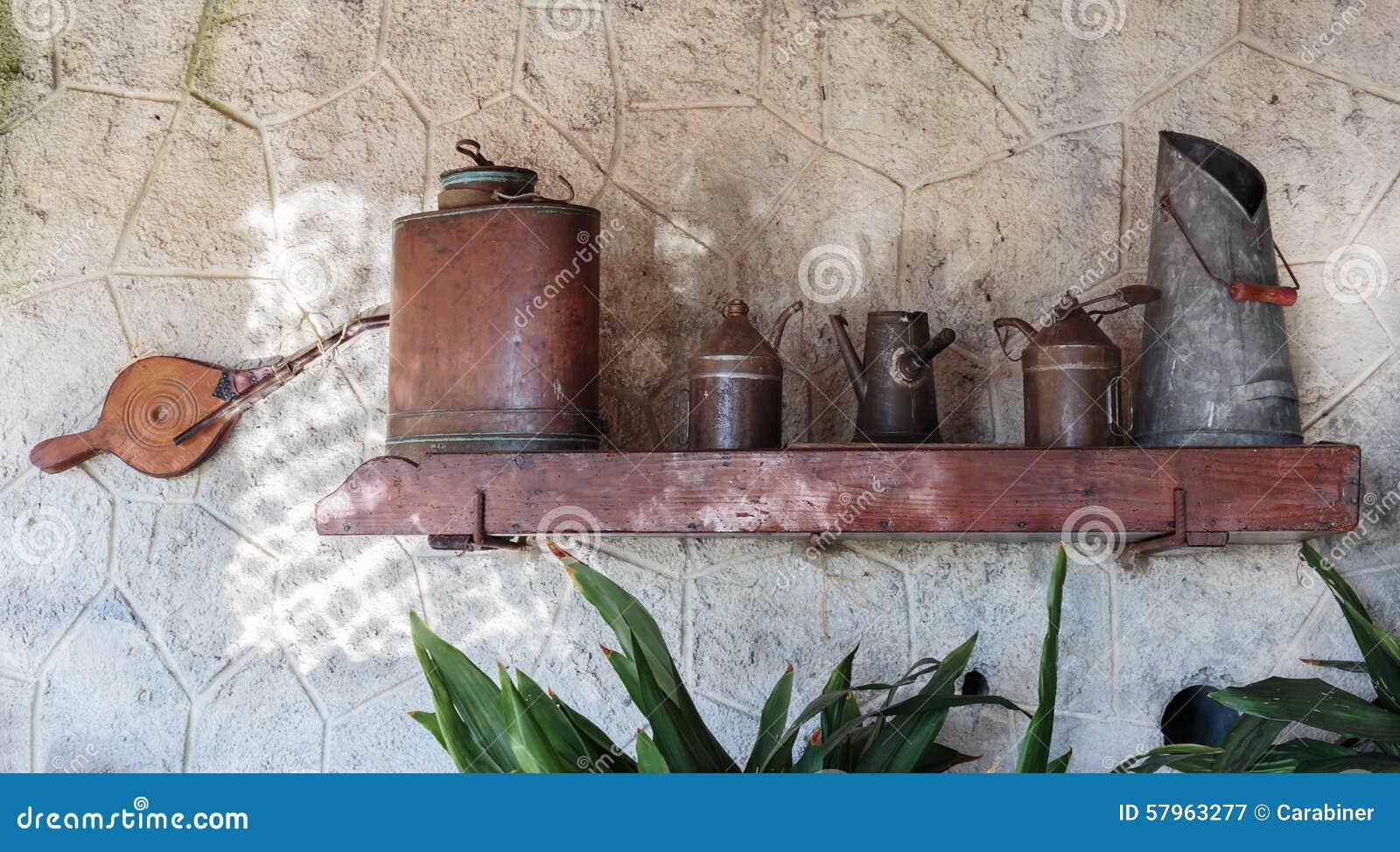 https://thumbs.dreamstime.com/z/old-kitchen-utensils-rustic-french-house-57963277.jpg