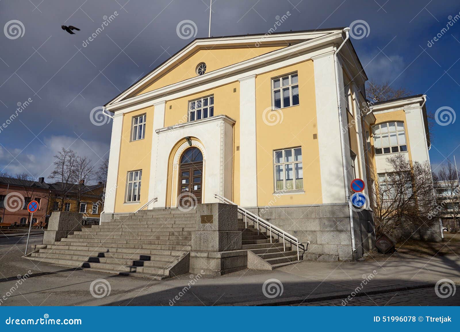 Old Library Exterior Stock Photo Megapixl