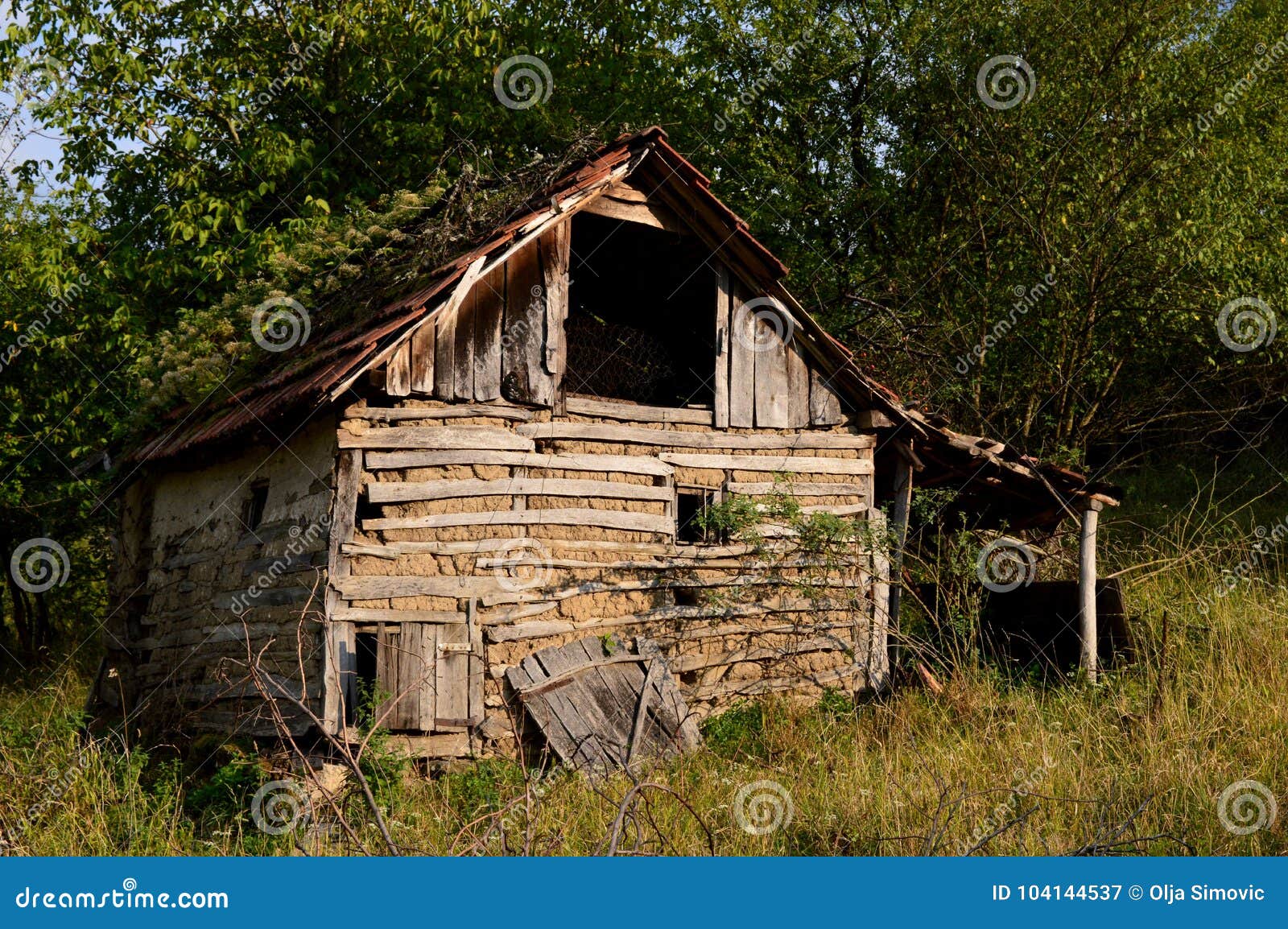Old little abandoned house stock image. Image of color - 104144537