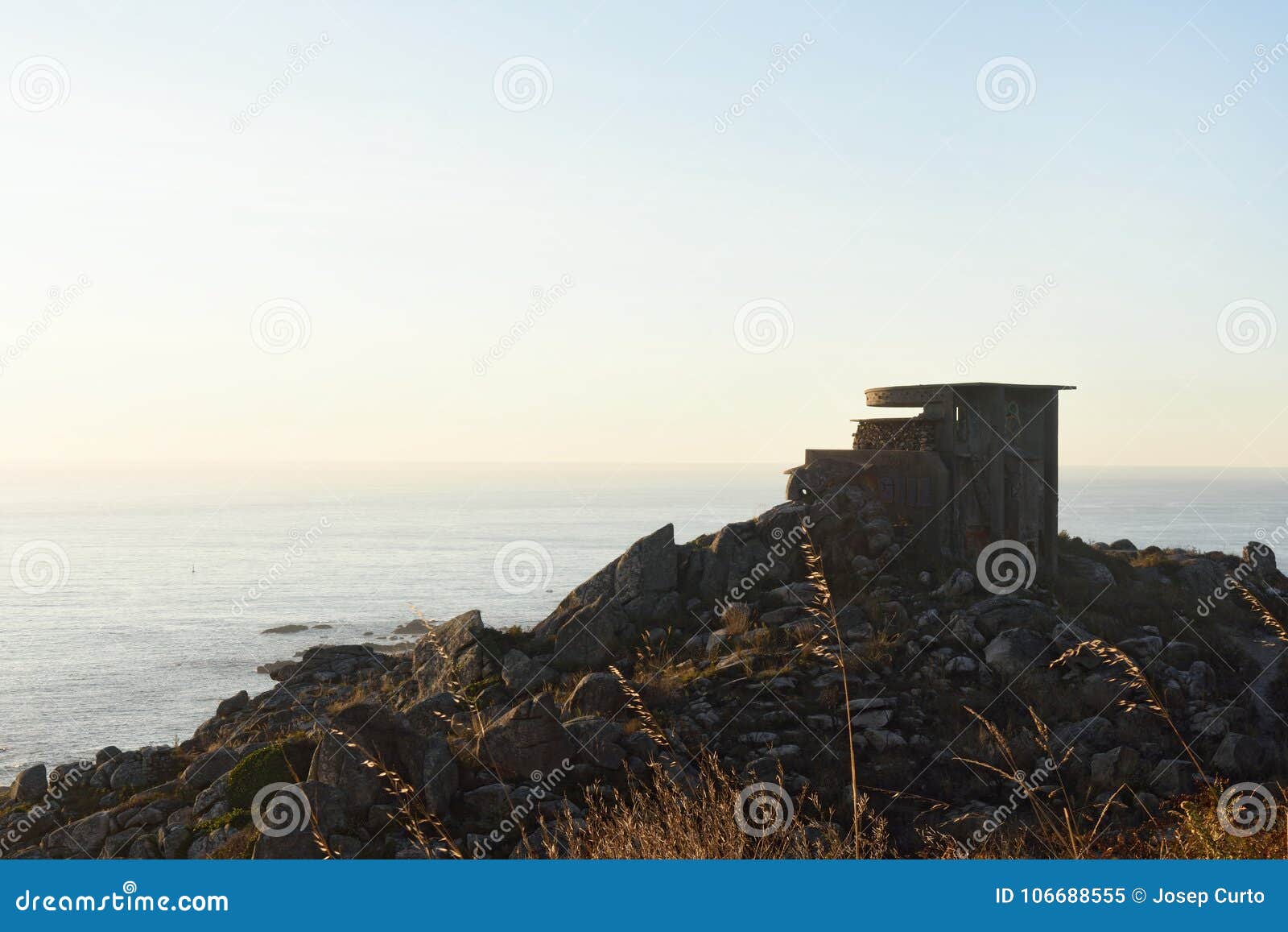 old military battery in cabo silleiro, pontevedra