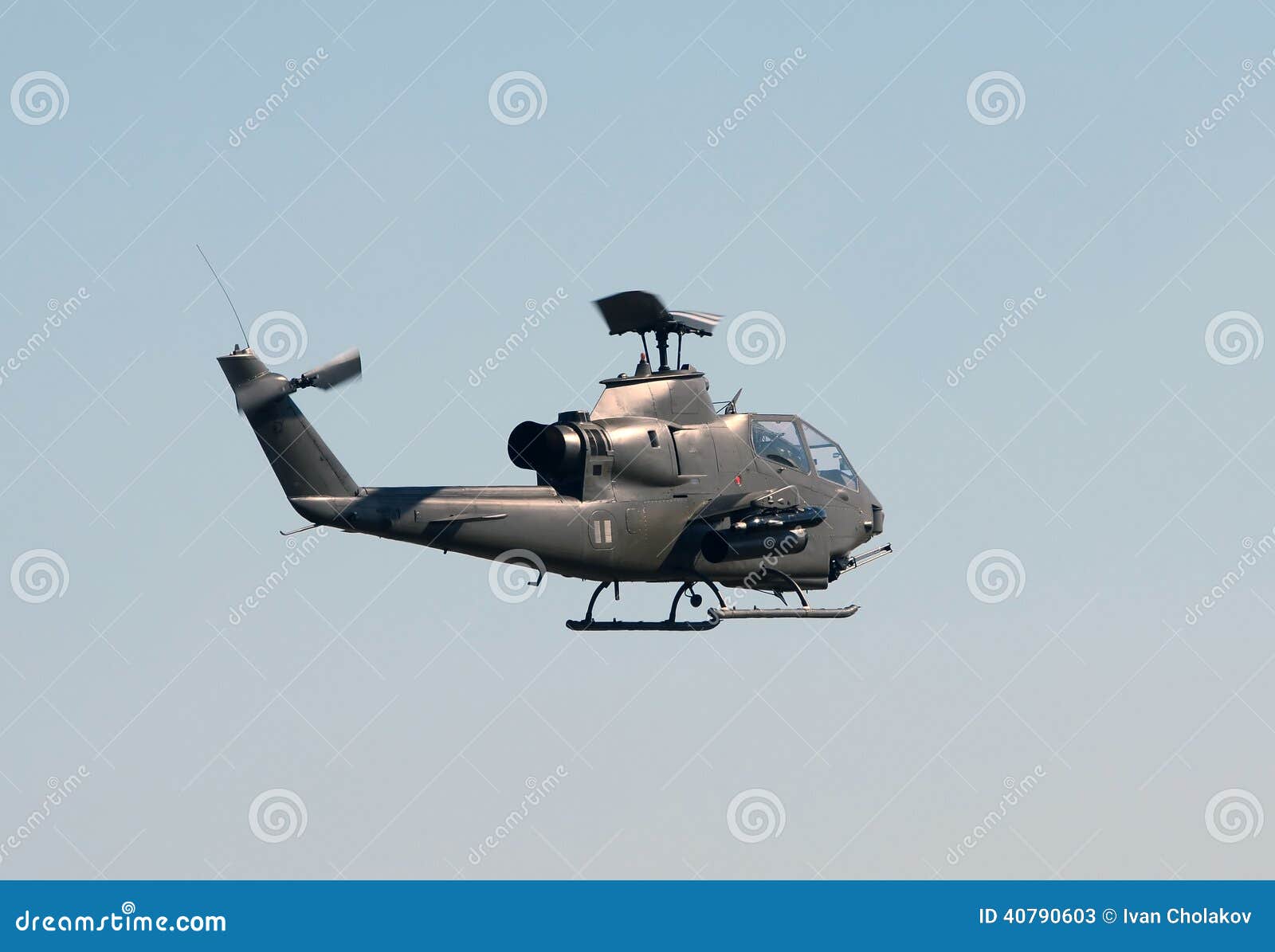 Old military helicopter stock image. Image of army, flight 40790603