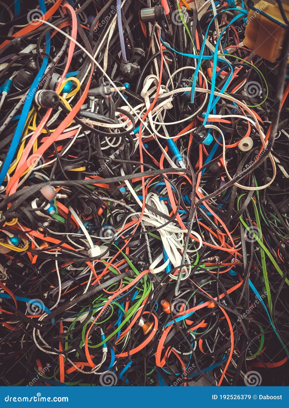 Introduce 49+ imagen electrical background wallpaper - Thptlehongphong