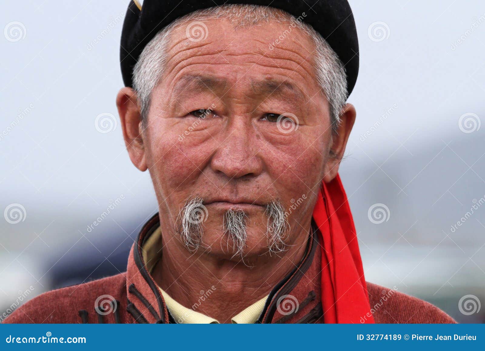 old-mongolian-man-kharkhorin-mongolia-ju