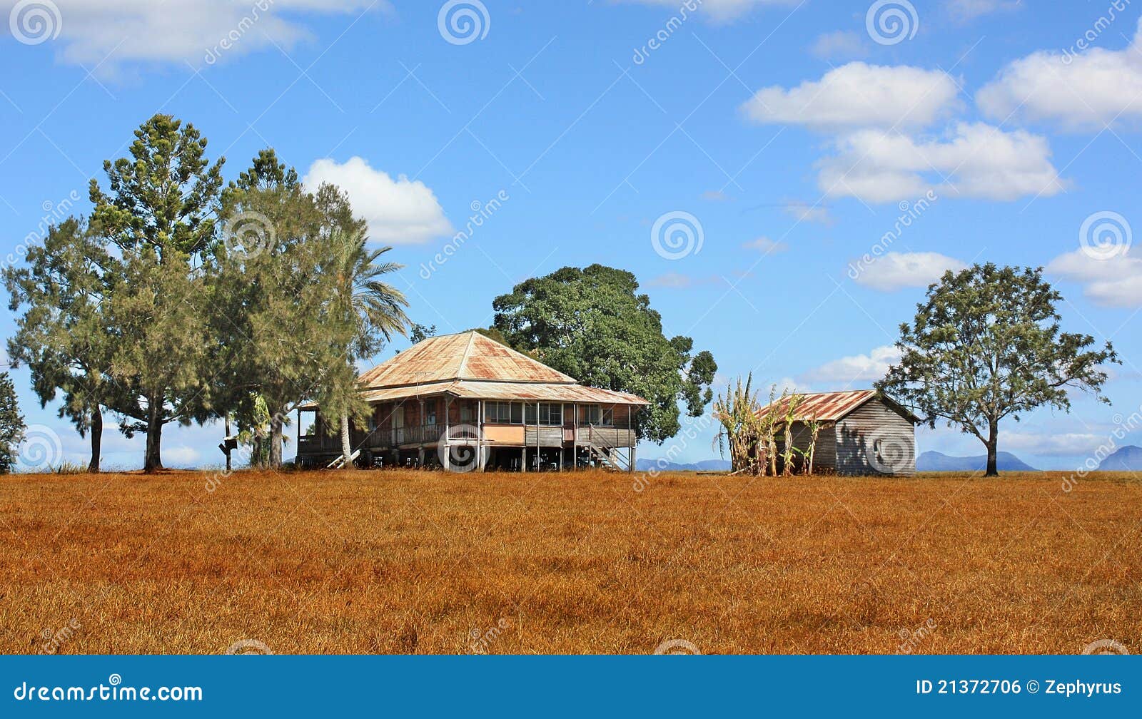 Old Queenslander Style Home. Royalty Free Stock Image ... Old Queenslander Style Home. Royalty Free Stock Image ...