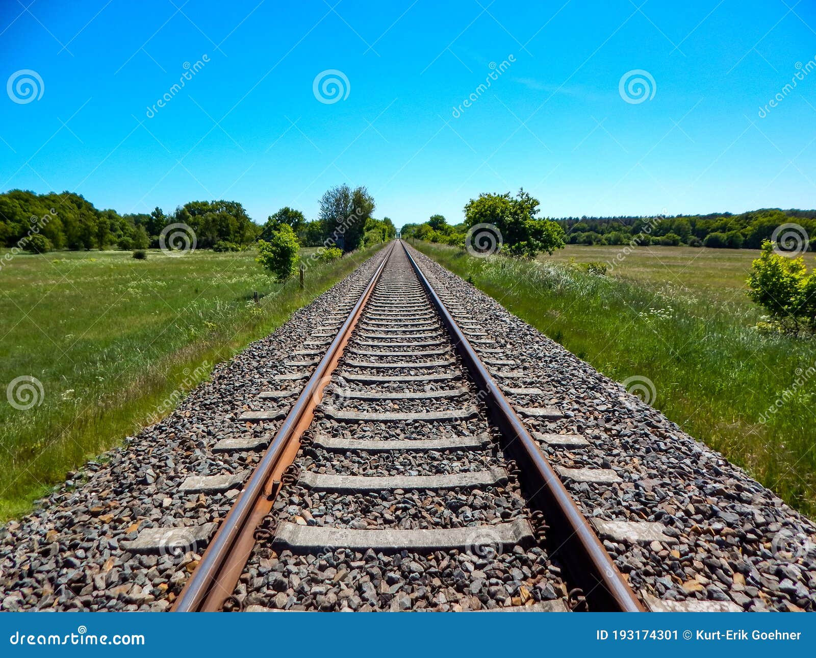 old railway lines between mÃÂ¶lln and schwarzenbeck in schleswig-holstein