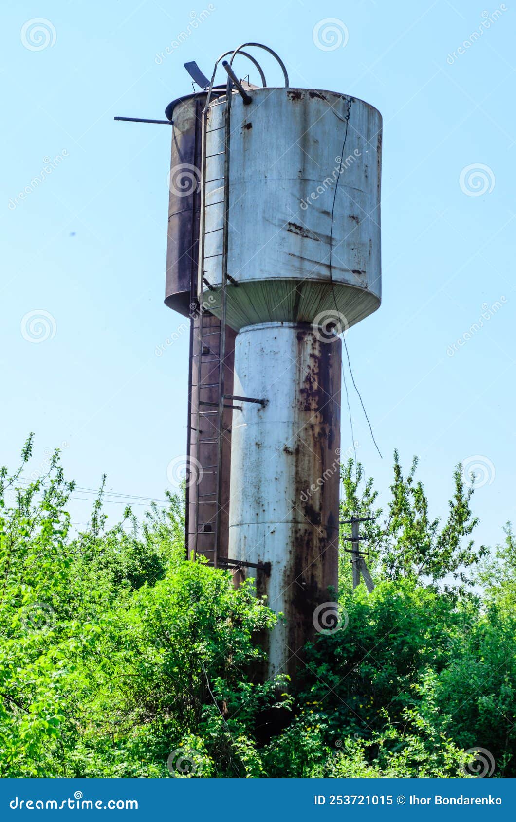 Old Rustic Water Towers Stock Image Image Of Reservoir 253721015