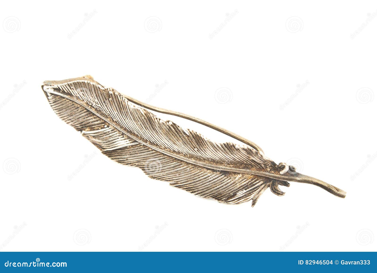 18K Yellow Gold Florentine Finish Feather Brooch