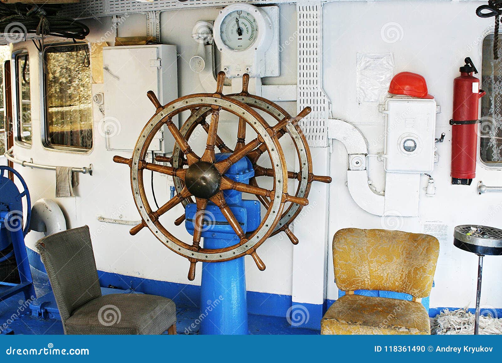 The Old Steering Wheel of the Ship. Stock Photo Image of brown