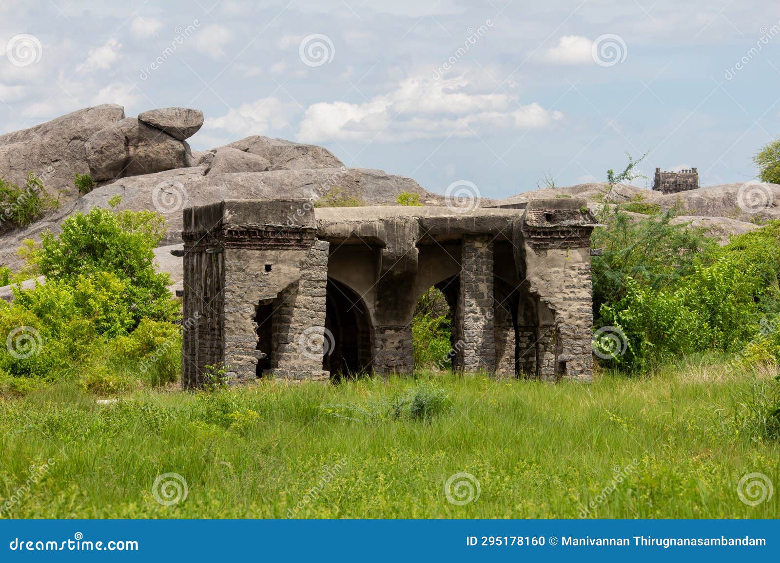 old structure in ruins at gingee fort complex in villupuram district, tamil nadu, india