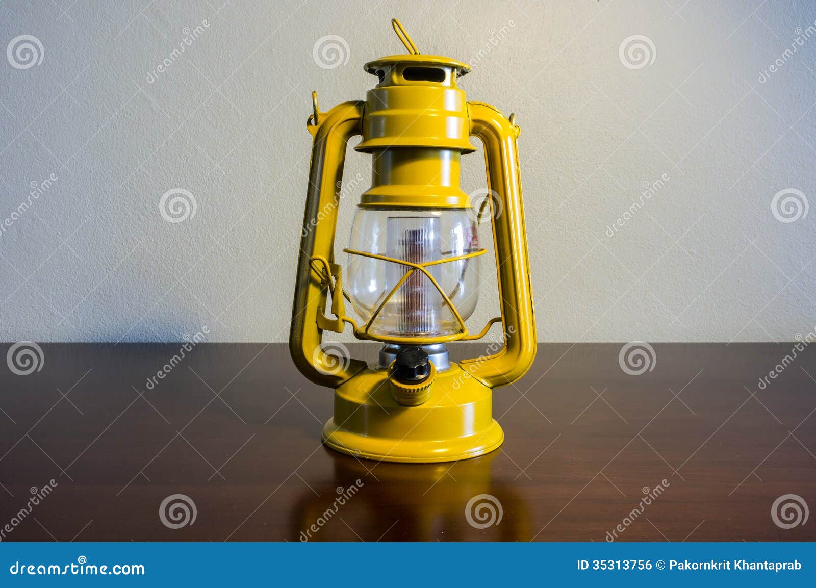OldStyle Lantern stock photo. Image of decoration, history 35313756
