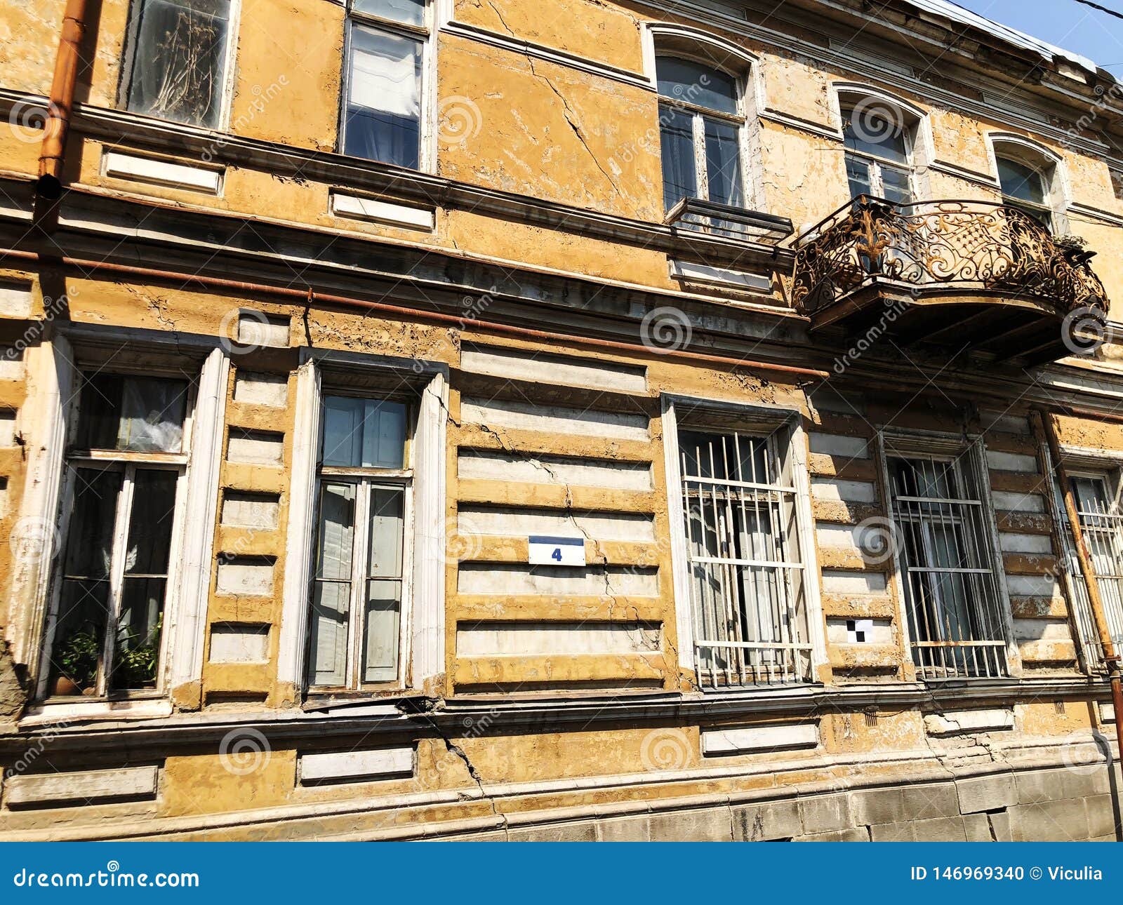Old Tbilisi Architecture, Windows and Exterior Decor in Summer Day ...