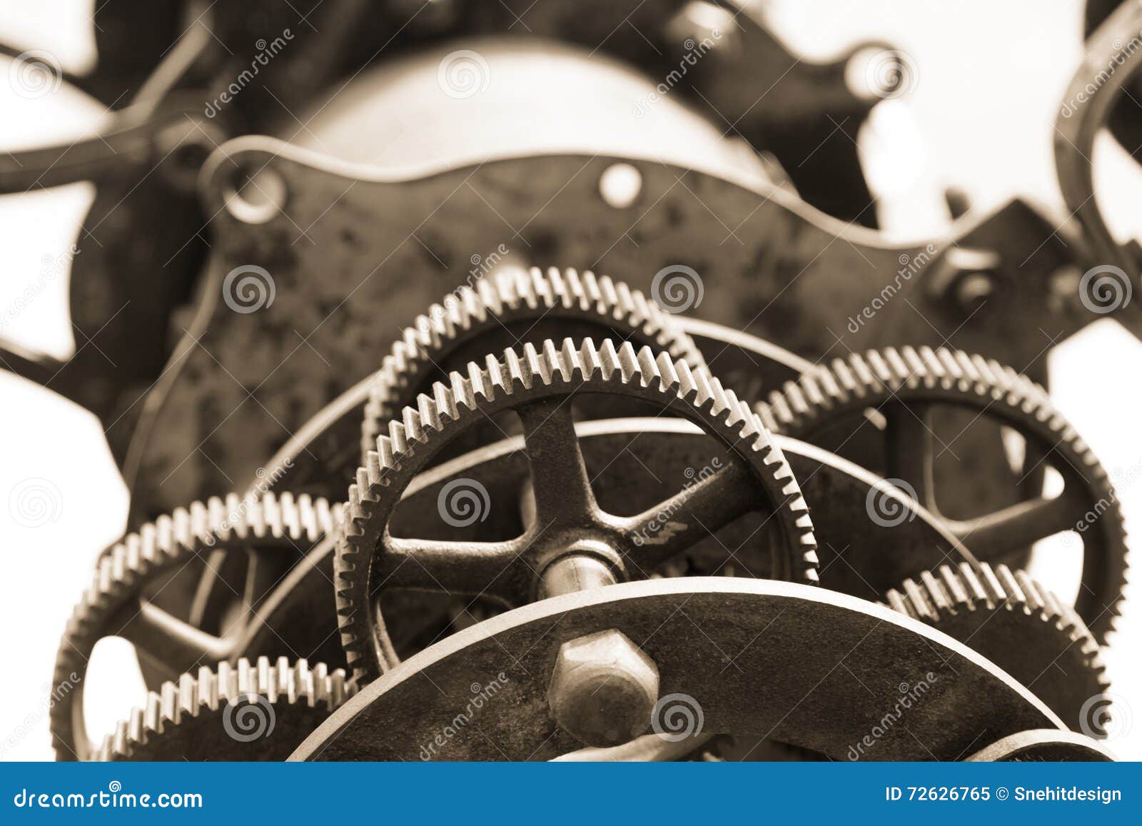 Old telescope gears stock image. Image of gear, rusted 72626765