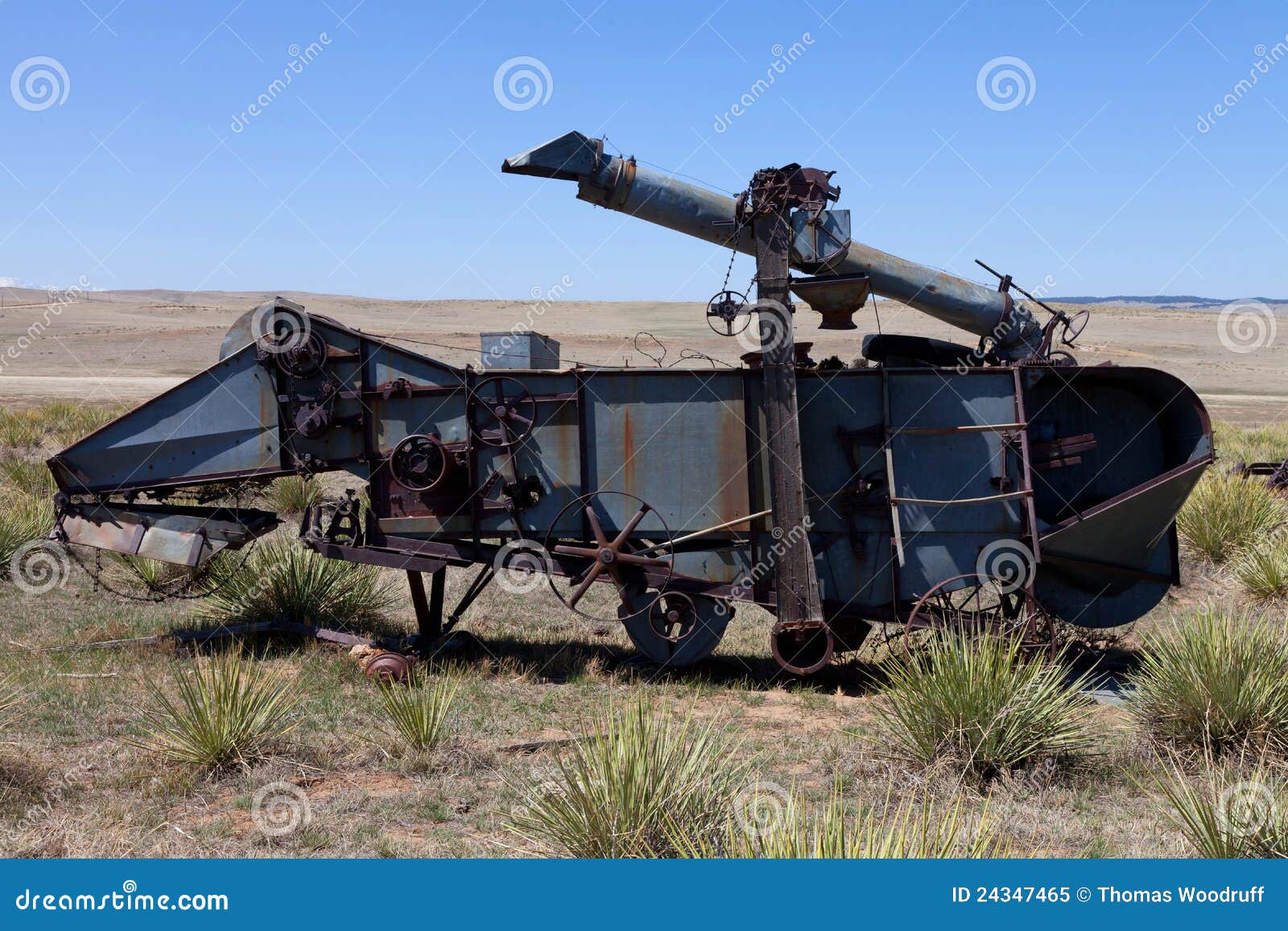 Old thrashing maching stock image. Image of yucca, farm - 24347465