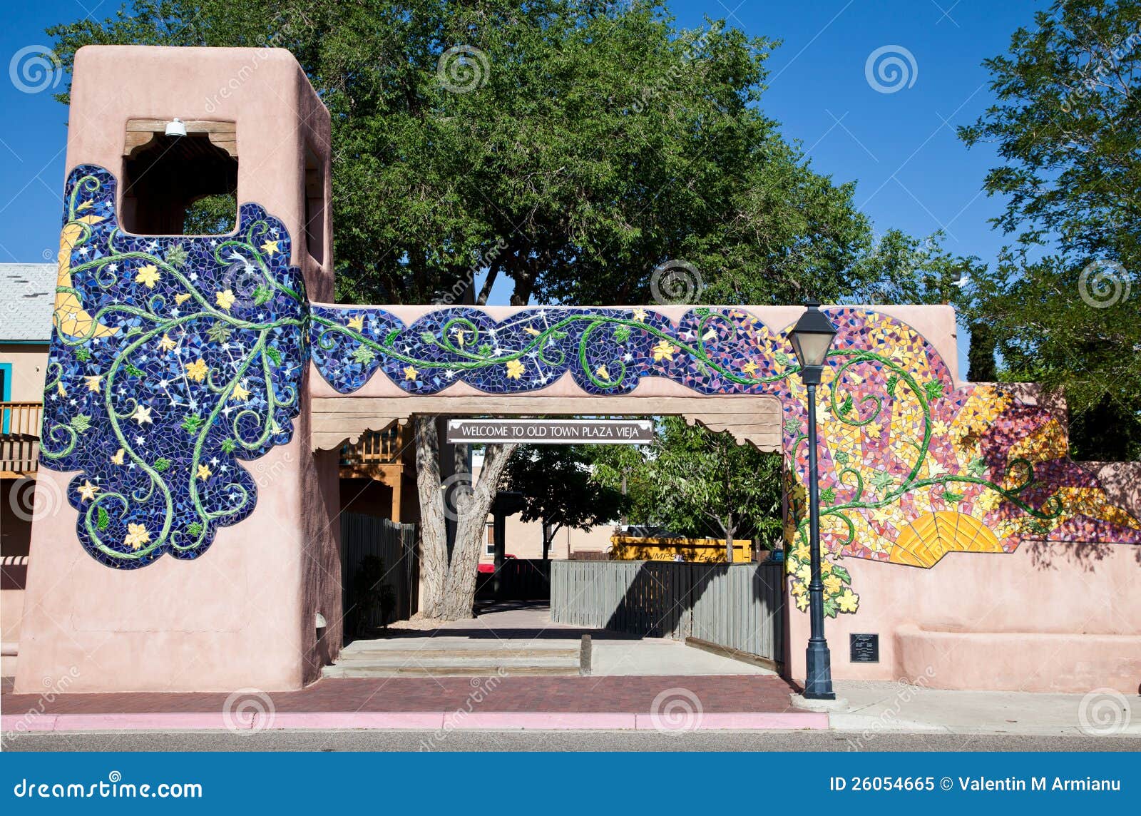 old town gate in albuquerque