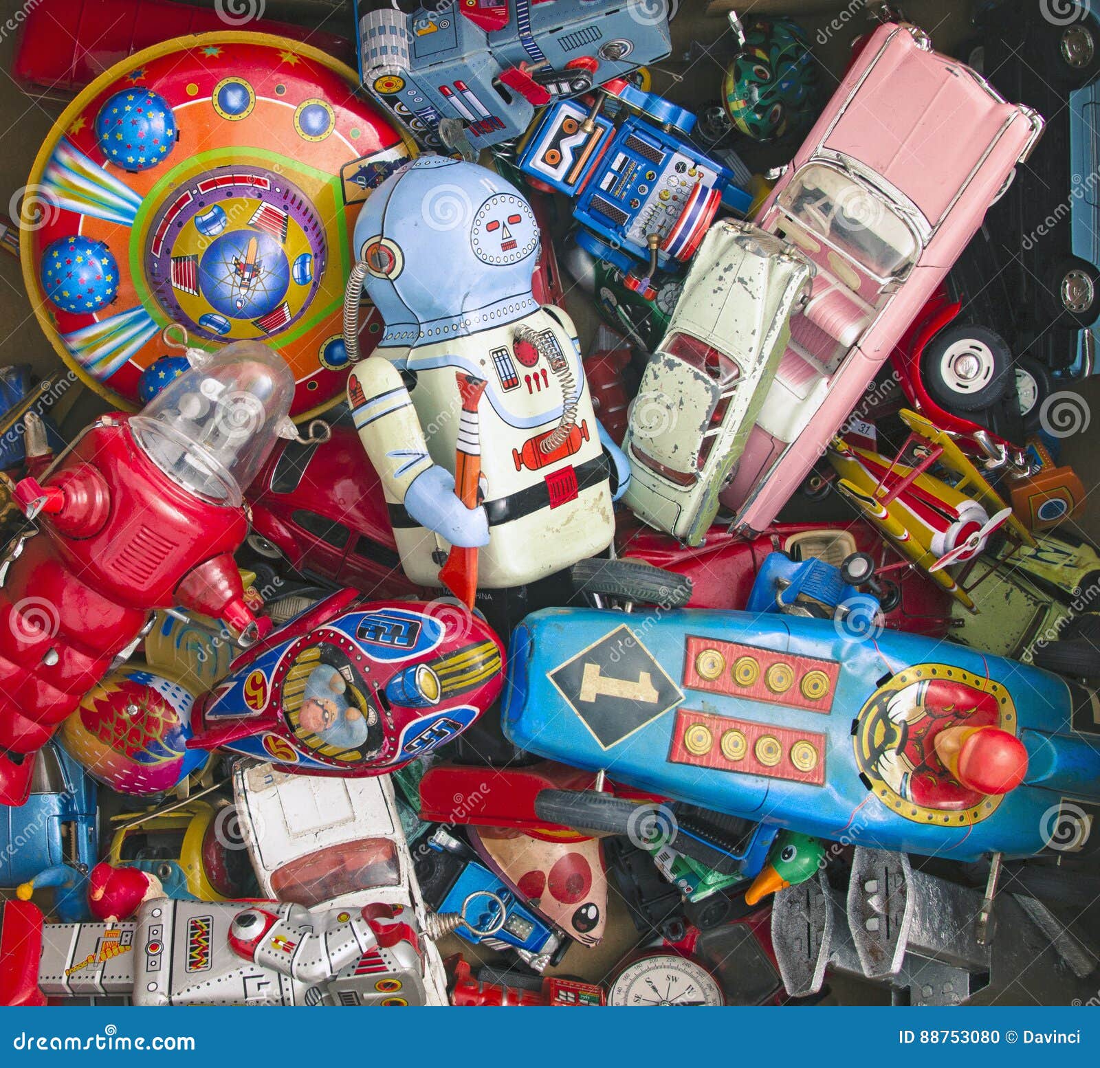 Old toys editorial image. Image of plaything, robot, raygun 88753080