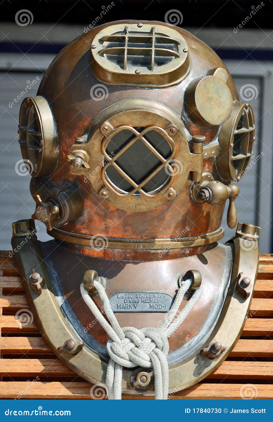 Details about   Sea Divers Scuba Antique US Navy Diving Helmet amazing Christmas Costumes Gift 