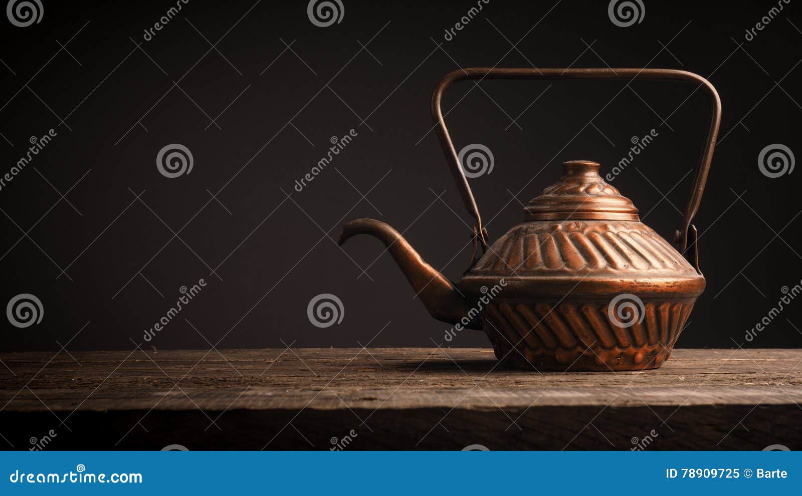 Old used copper tea pot stock image. Image of brown, cooking 78909725
