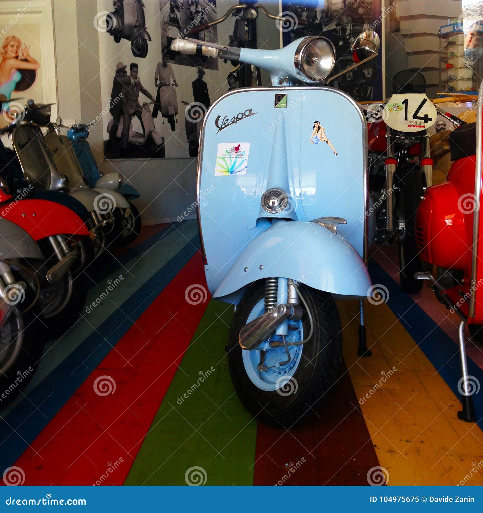 vespa store