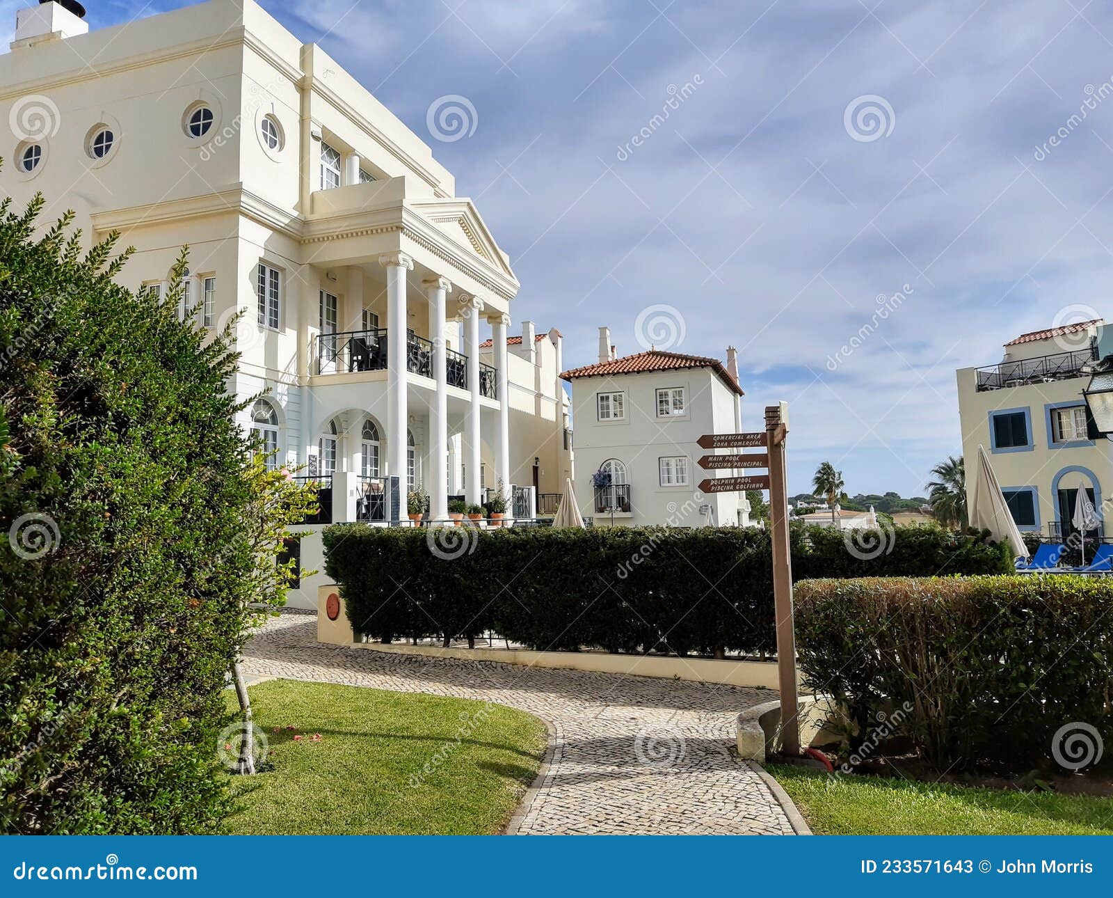 Old Village, Vilamoura stock image. Image of building 233571643