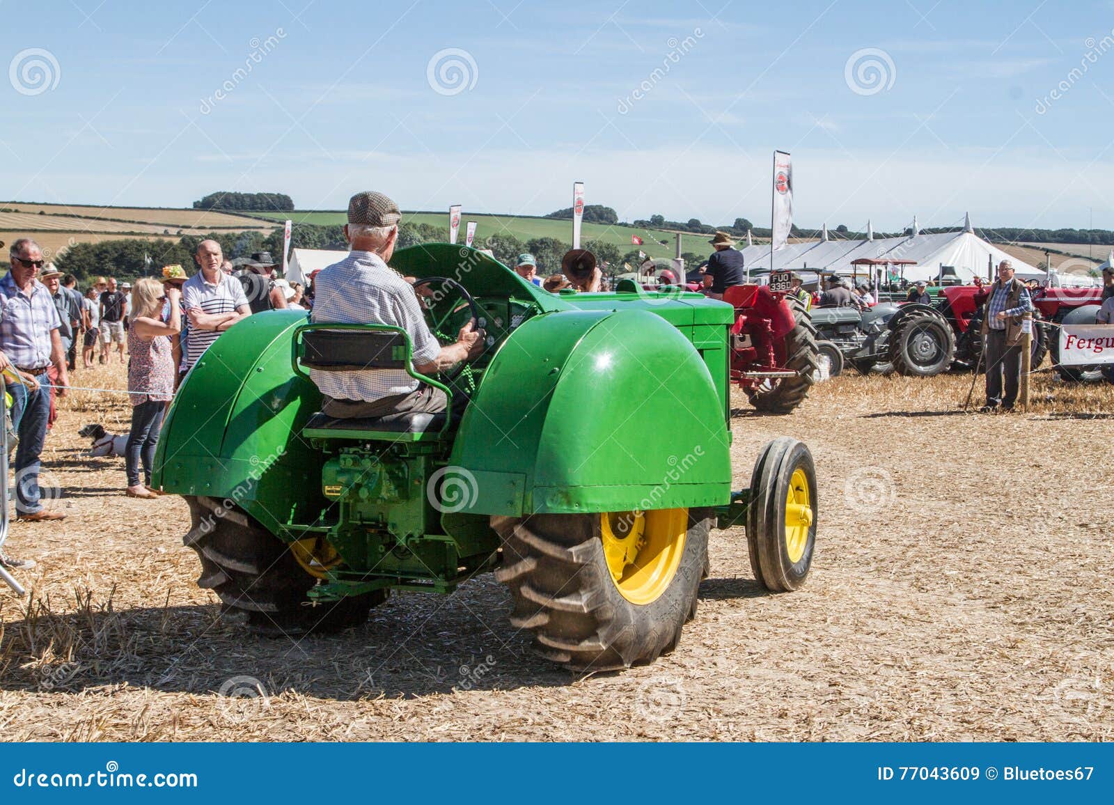 Old Vintage John Deere Tractor at Show Editorial Stock Image - Image of fair, deere: 77043609
