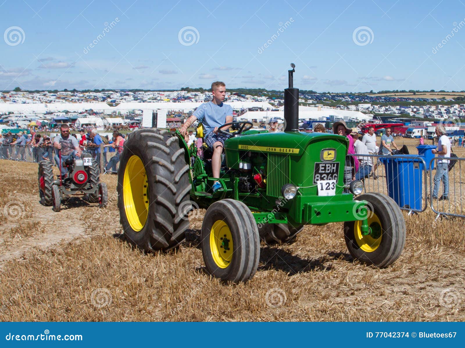 Old Vintage John Deere 2020 Tractor at Show Editorial Stock Image - Image of deere, fordson