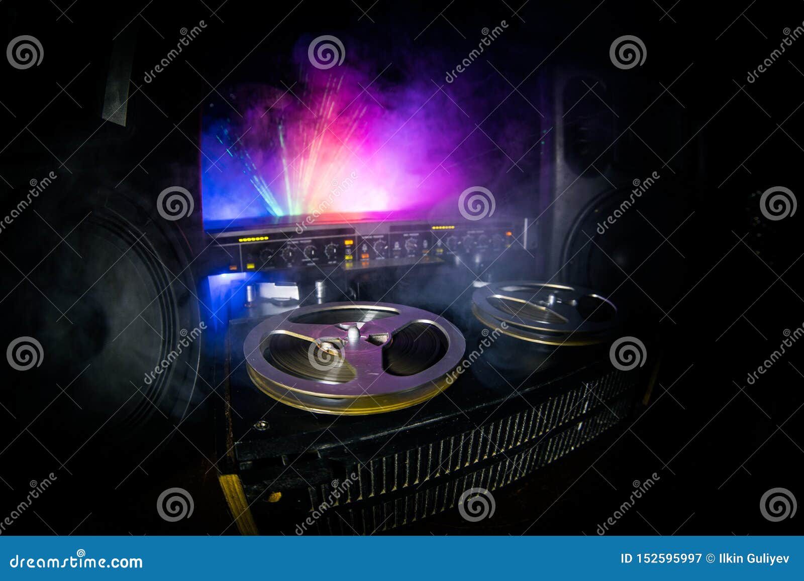 Old Vintage Reel To Reel Player and Recorder on Dark Toned Foggy  Background. Analog Stereo Open Reel Tape Deck Recorder Player Stock Image -  Image of background, archive: 152595997