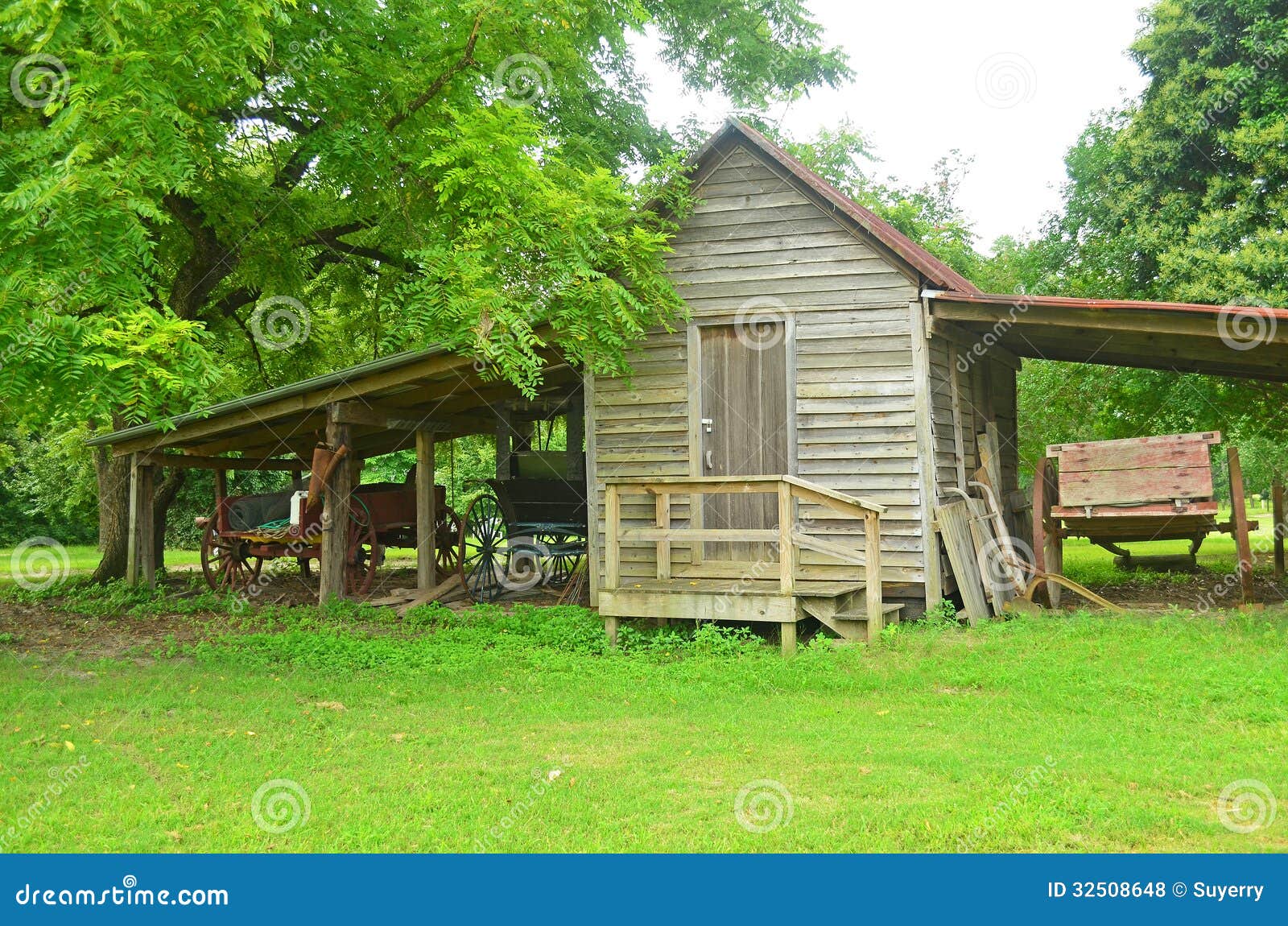 Old Wood Shed Antique Wagons Horse Carriage Stock Photo 