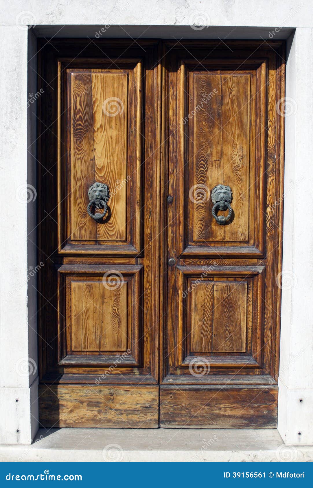 Old wooden door in Venice stock image. Image of entrance - 39156561