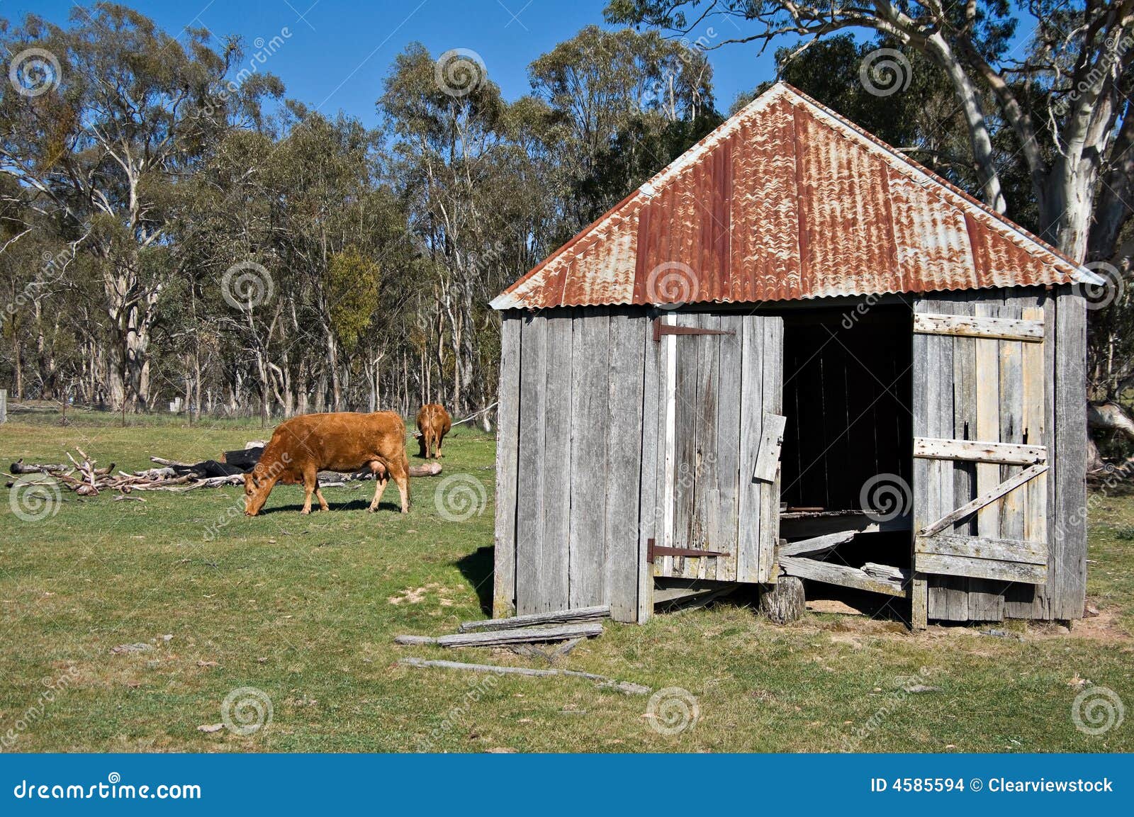 Old Wooden Farm Hut Stock Images - Image: 4585594