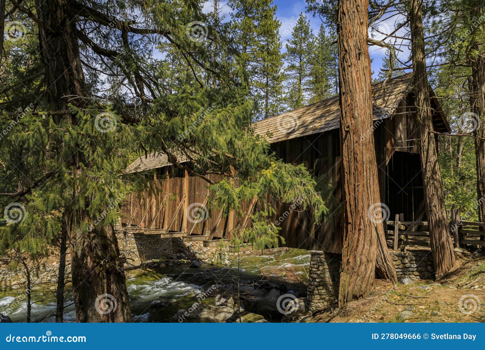 old wooden wawona covered bridge, yosemite national park, california