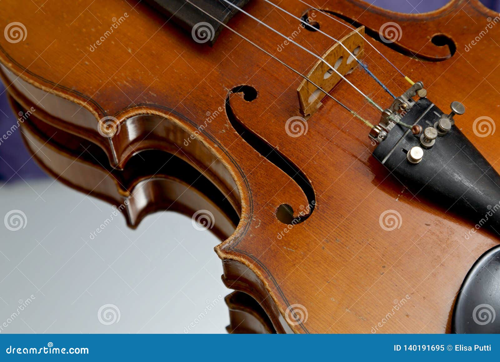 Old and Worn Out Violin on a Mirror Stock Image Image of symphony