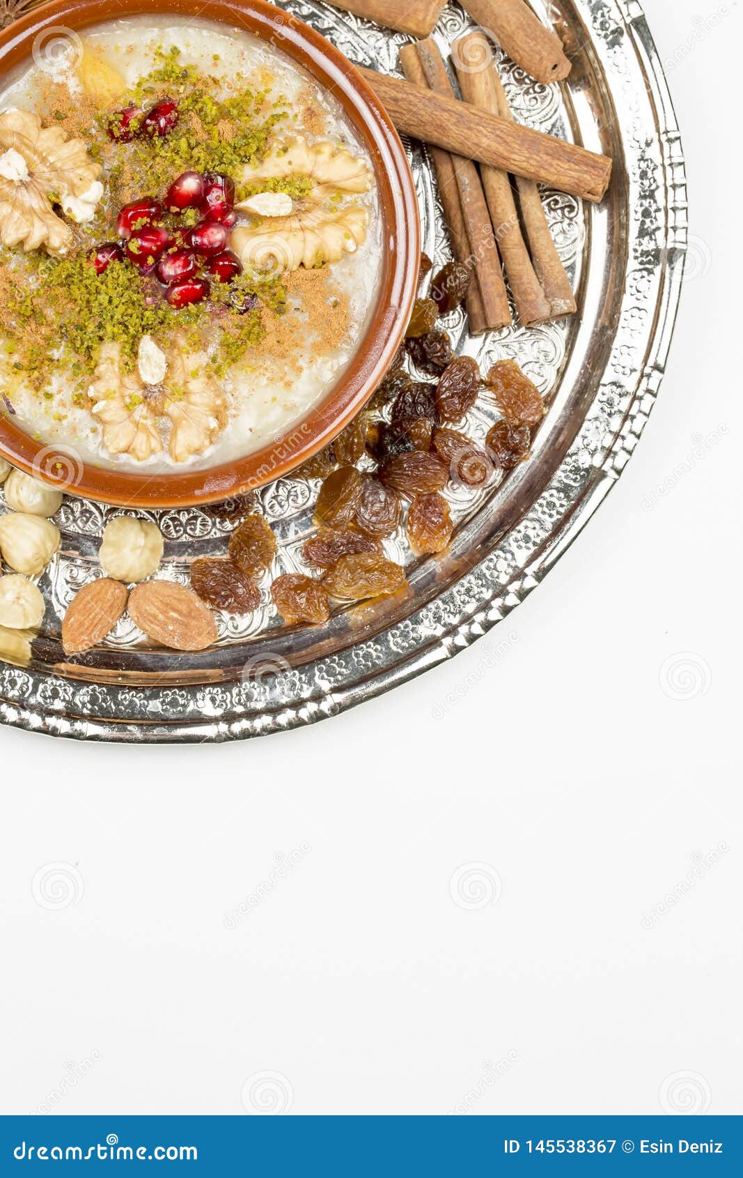 the oldest dessert in the world,asure or ashuranoah puddingtraditional dessert to serve on the 10th day of the muslim month