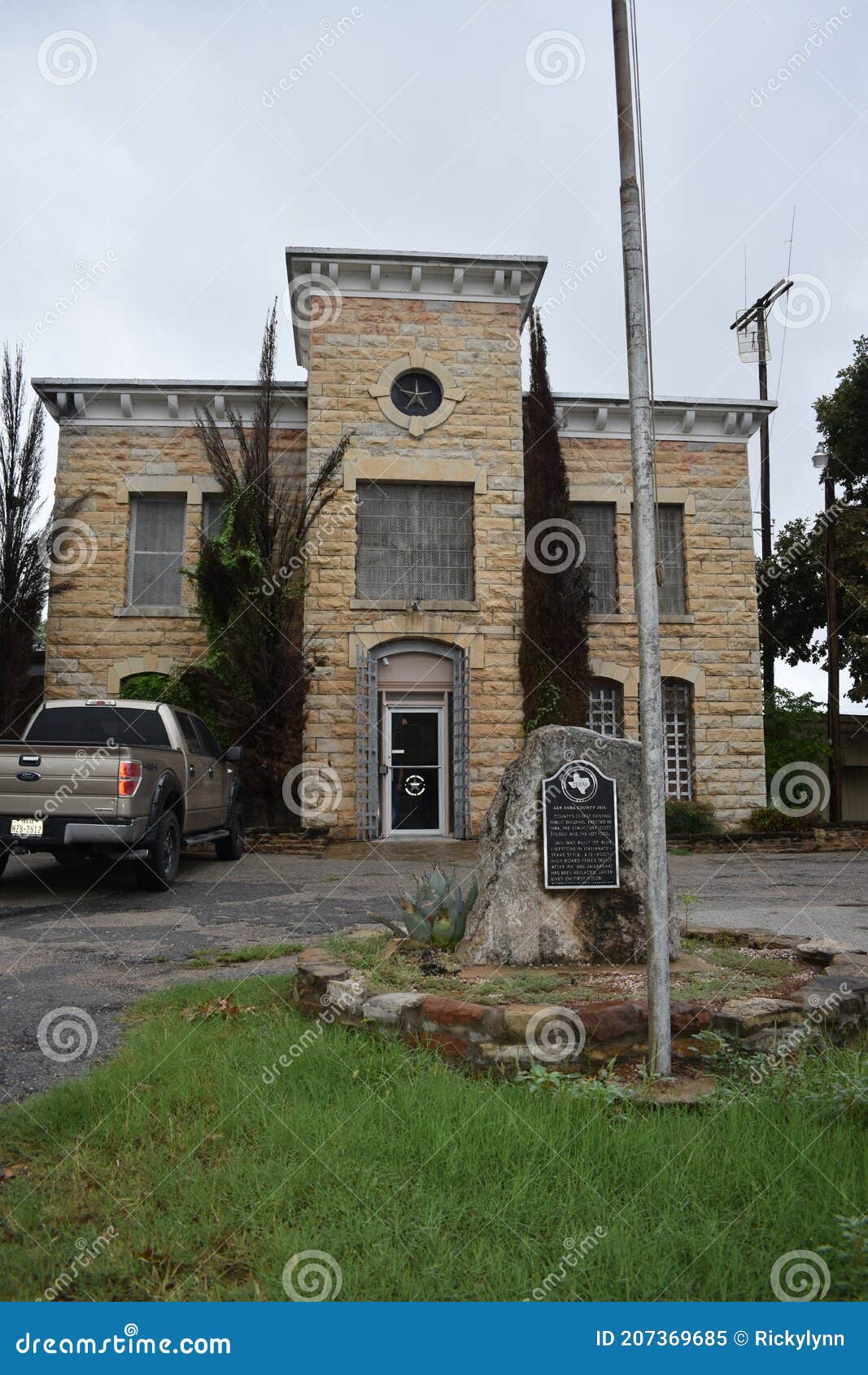 this is the oldest in use jail in texas