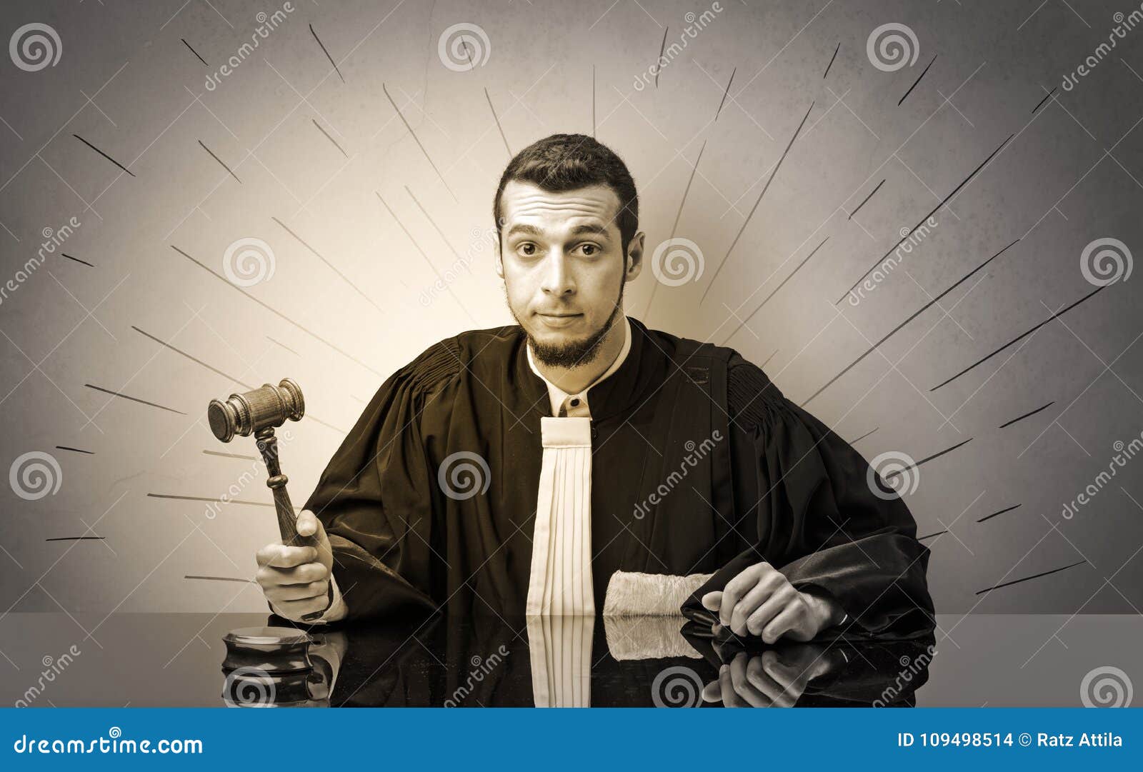 gown judge