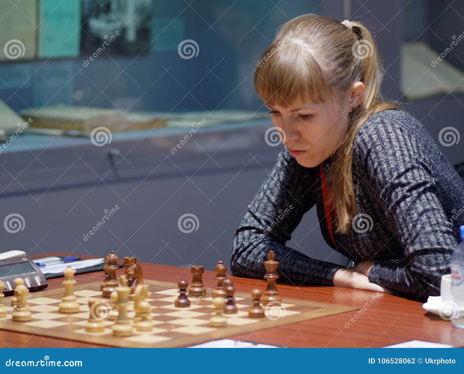 Olga Girya Nos Super-finais Do Campeonato Da Xadrez Do Russo Fotografia  Editorial - Imagem de menina, xadrez: 106528062