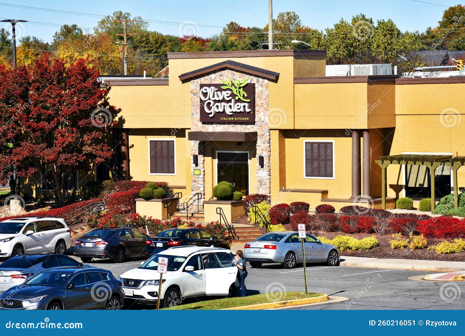 Olive Garden Restaurant Editorial Photo Image Of Outdoor 260216051 olive-garden-restaurant-editorial-photo-image-of-outdoor-260216051