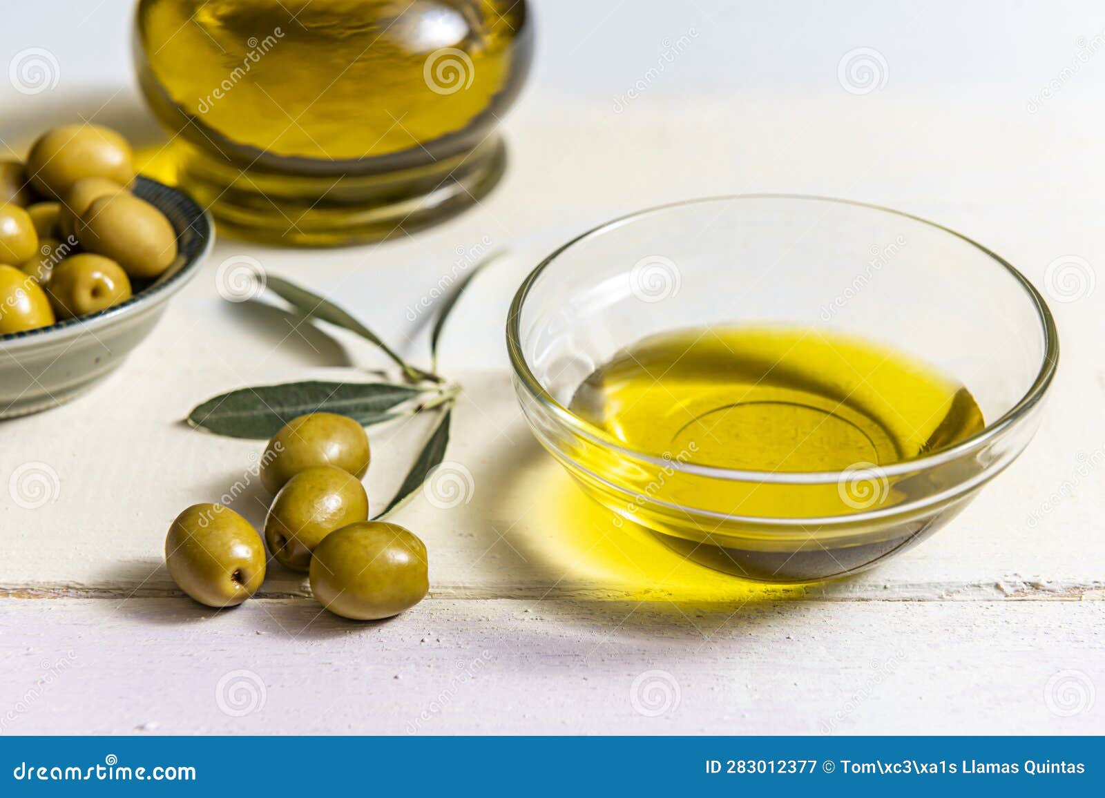 the olive or olive is not usually eaten raw due to the bitterness